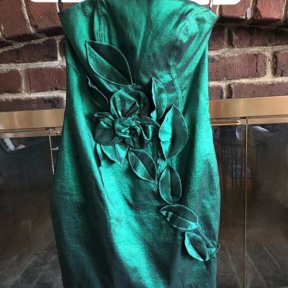 Jessica McClintock Emerald Mini Dress - Picture 4 of 5